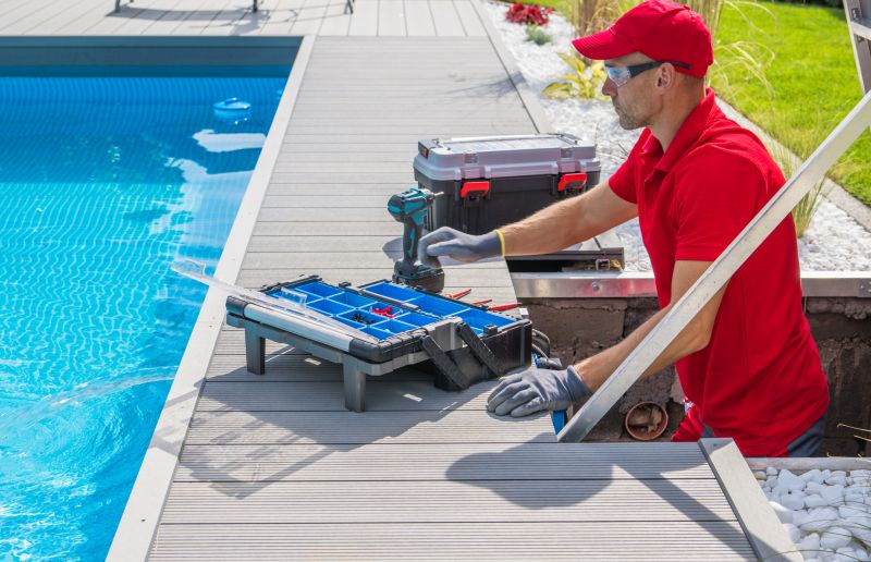 Who Does Above Ground Pool Repairs
